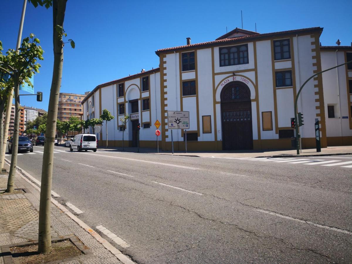 סנטנדר Puerto Principe Pension מראה חיצוני תמונה